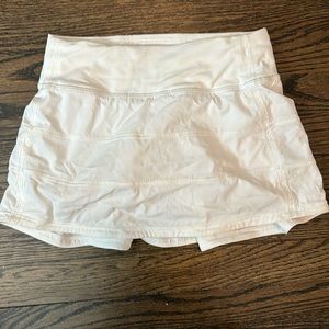 Lululemon SZ 0 2.5” Tennis Rival Skirt/Skort